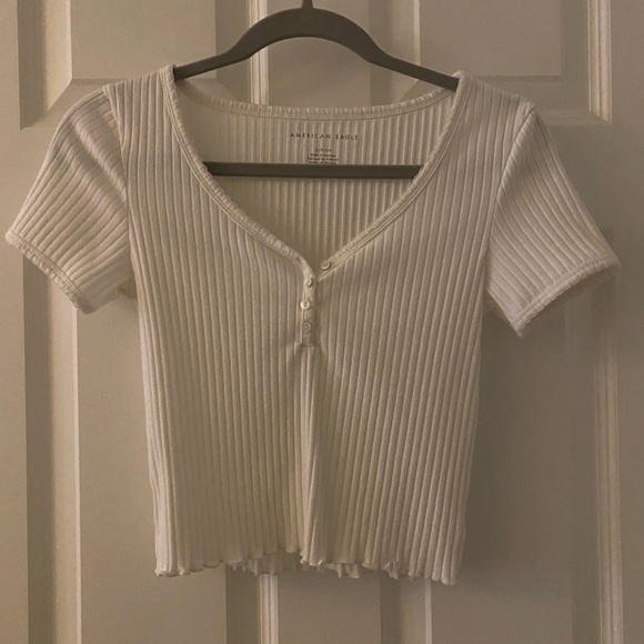 American Eagle Outfitters Tops - American Eagle white crop top with buttons and ruffles